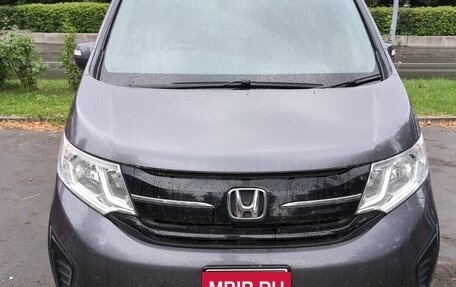 Honda Stepwgn IV, 2019 год, 2 050 000 рублей, 8 фотография