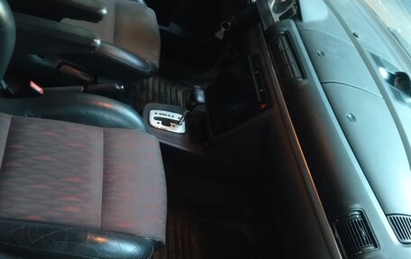 Ford Galaxy II, 2003 год, 235 000 рублей, 17 фотография
