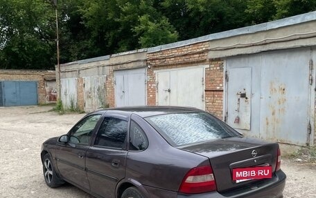 Opel Vectra B рестайлинг, 1996 год, 87 000 рублей, 3 фотография