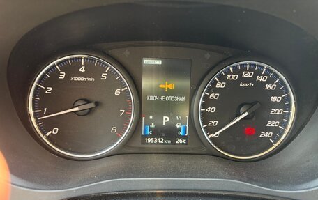 Mitsubishi Outlander III рестайлинг 3, 2013 год, 1 400 000 рублей, 11 фотография