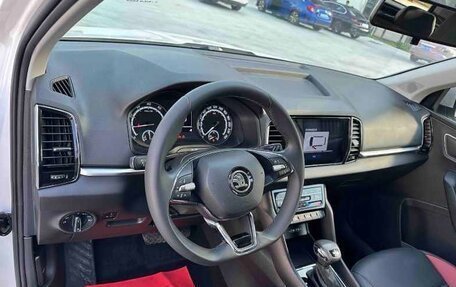 Skoda Karoq I, 2023 год, 2 156 000 рублей, 13 фотография