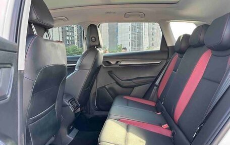 Skoda Karoq I, 2023 год, 2 156 000 рублей, 10 фотография