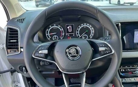 Skoda Karoq I, 2023 год, 2 156 000 рублей, 12 фотография