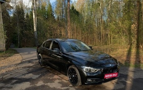BMW 3 серия, 2017 год, 1 800 000 рублей, 2 фотография