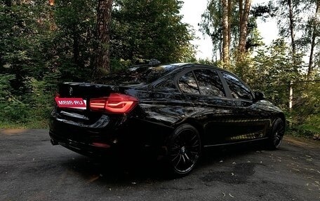 BMW 3 серия, 2017 год, 1 800 000 рублей, 5 фотография