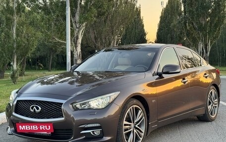Infiniti Q50 I рестайлинг, 2015 год, 1 570 000 рублей, 2 фотография