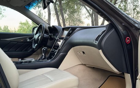 Infiniti Q50 I рестайлинг, 2015 год, 1 570 000 рублей, 23 фотография