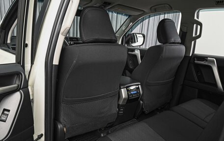 Toyota Land Cruiser Prado 150 рестайлинг 2, 2019 год, 6 869 000 рублей, 11 фотография