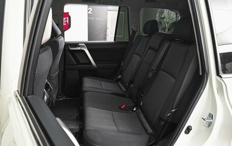 Toyota Land Cruiser Prado 150 рестайлинг 2, 2019 год, 6 869 000 рублей, 9 фотография