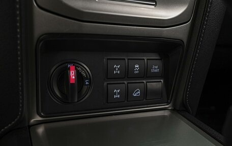 Toyota Land Cruiser Prado 150 рестайлинг 2, 2019 год, 6 869 000 рублей, 15 фотография