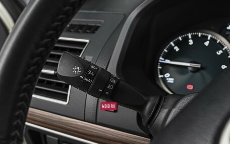 Toyota Land Cruiser Prado 150 рестайлинг 2, 2019 год, 6 869 000 рублей, 16 фотография