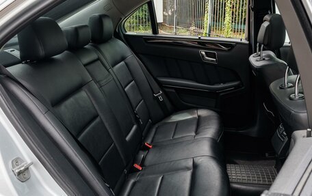 Mercedes-Benz E-Класс, 2011 год, 1 829 000 рублей, 9 фотография