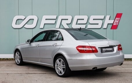 Mercedes-Benz E-Класс, 2011 год, 1 829 000 рублей, 2 фотография