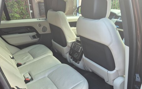 Land Rover Range Rover IV рестайлинг, 2020 год, 6 800 000 рублей, 8 фотография