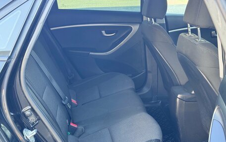Hyundai i30 II рестайлинг, 2012 год, 680 000 рублей, 16 фотография