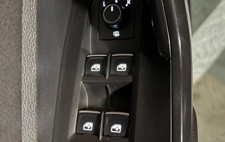 Volkswagen Jetta VII, 2021 год, 1 810 000 рублей, 14 фотография