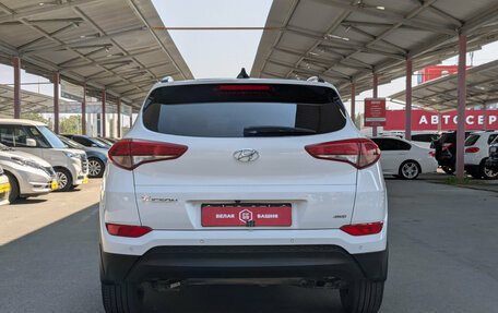 Hyundai Tucson III, 2018 год, 2 299 500 рублей, 6 фотография
