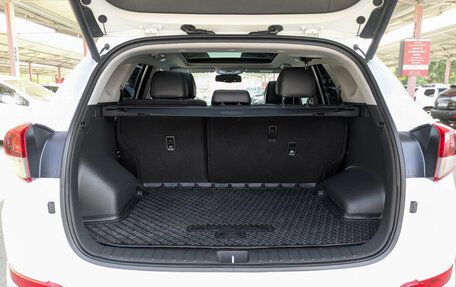 Hyundai Tucson III, 2018 год, 2 299 500 рублей, 11 фотография