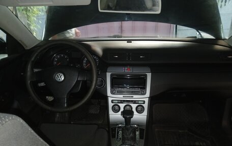 Volkswagen Passat B6, 2006 год, 550 000 рублей, 10 фотография