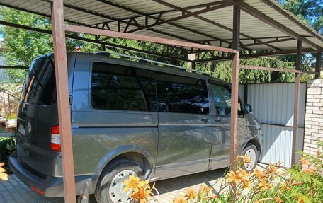 Volkswagen Transporter T5 рестайлинг, 2014 год, 2 300 000 рублей, 2 фотография