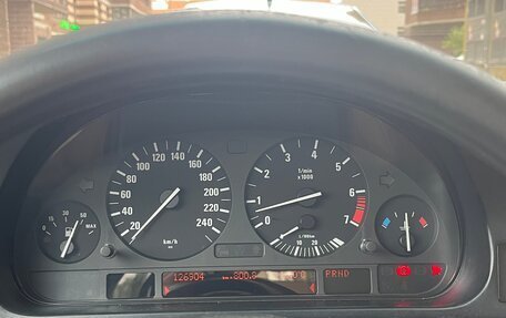 BMW 5 серия, 1997 год, 890 000 рублей, 8 фотография
