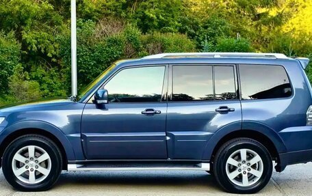 Mitsubishi Pajero IV, 2008 год, 1 490 000 рублей, 7 фотография