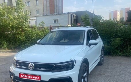 Volkswagen Tiguan II, 2017 год, 2 390 000 рублей, 1 фотография