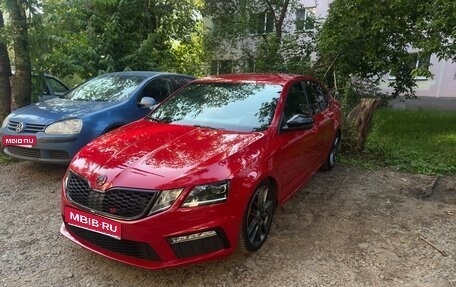 Skoda Octavia RS, 2019 год, 4 000 000 рублей, 1 фотография
