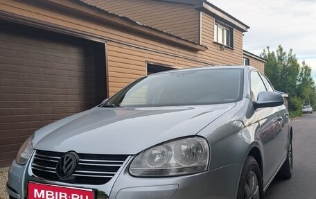 Volkswagen Jetta VI, 2009 год, 595 000 рублей, 1 фотография