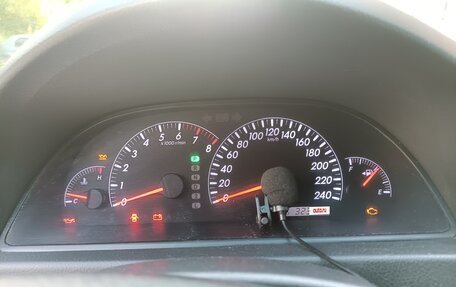 Toyota Camry V40, 2004 год, 750 000 рублей, 2 фотография