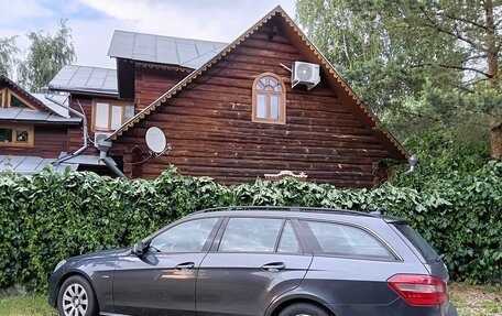 Mercedes-Benz E-Класс, 2010 год, 1 600 000 рублей, 9 фотография
