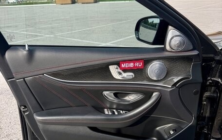 Mercedes-Benz E-Класс AMG, 2018 год, 4 650 000 рублей, 12 фотография