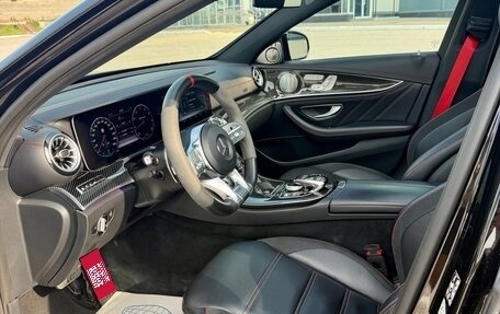 Mercedes-Benz E-Класс AMG, 2018 год, 4 650 000 рублей, 11 фотография