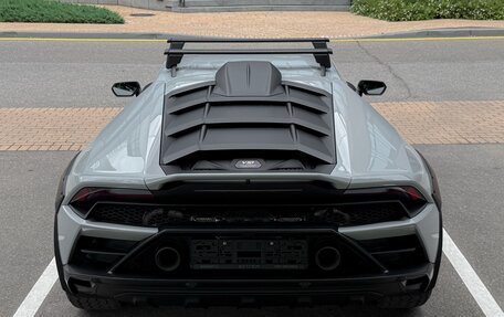 Lamborghini Huracán, 2024 год, 35 900 000 рублей, 10 фотография