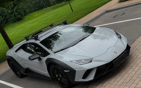 Lamborghini Huracán, 2024 год, 35 900 000 рублей, 19 фотография