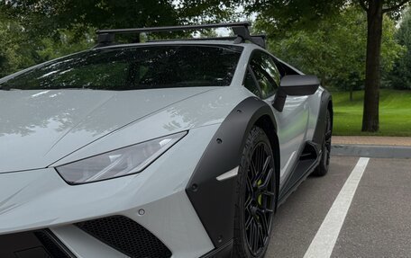 Lamborghini Huracán, 2024 год, 35 900 000 рублей, 22 фотография