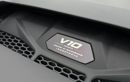 Lamborghini Huracán, 2024 год, 35 900 000 рублей, 23 фотография