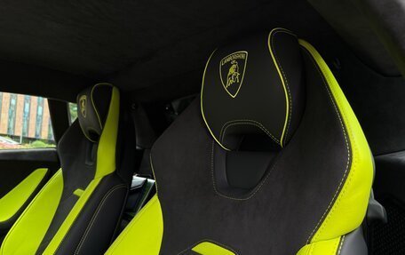 Lamborghini Huracán, 2024 год, 35 900 000 рублей, 29 фотография