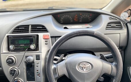 Toyota Ractis I, 2006 год, 540 000 рублей, 13 фотография