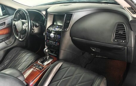 Infiniti FX II, 2011 год, 1 750 000 рублей, 9 фотография