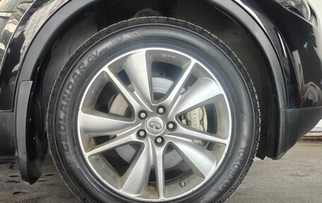 Infiniti FX II, 2011 год, 1 750 000 рублей, 21 фотография