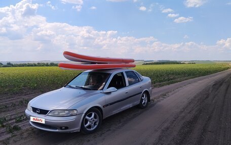 Opel Vectra B рестайлинг, 1998 год, 130 000 рублей, 6 фотография