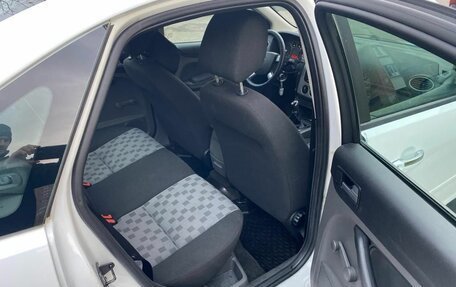 Ford Focus II рестайлинг, 2007 год, 550 000 рублей, 5 фотография