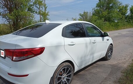 KIA Rio III рестайлинг, 2015 год, 1 070 000 рублей, 3 фотография