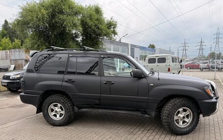 Toyota Land Cruiser 100 рестайлинг 2, 2007 год, 3 000 000 рублей, 7 фотография