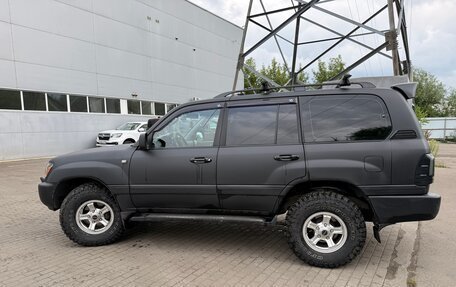 Toyota Land Cruiser 100 рестайлинг 2, 2007 год, 3 000 000 рублей, 6 фотография