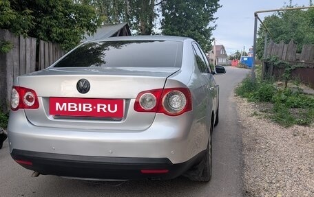 Volkswagen Jetta VI, 2009 год, 595 000 рублей, 4 фотография