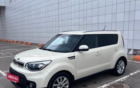 KIA Soul II рестайлинг, 2018 год, 1 600 000 рублей, 2 фотография