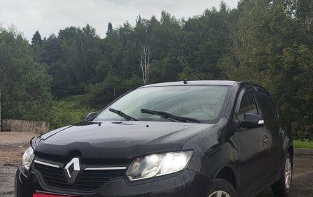 Renault Logan II, 2018 год, 700 000 рублей, 18 фотография