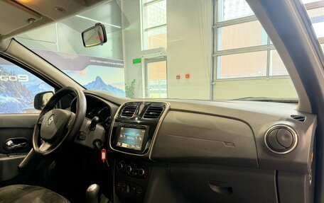 Renault Logan II, 2014 год, 709 000 рублей, 10 фотография